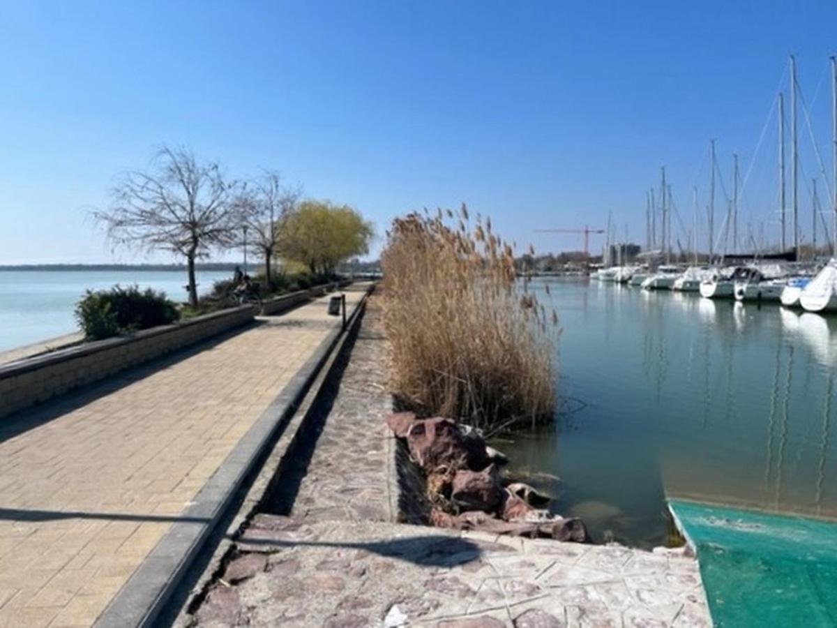 Petit Paul Apartman Keszthely Bagian luar foto