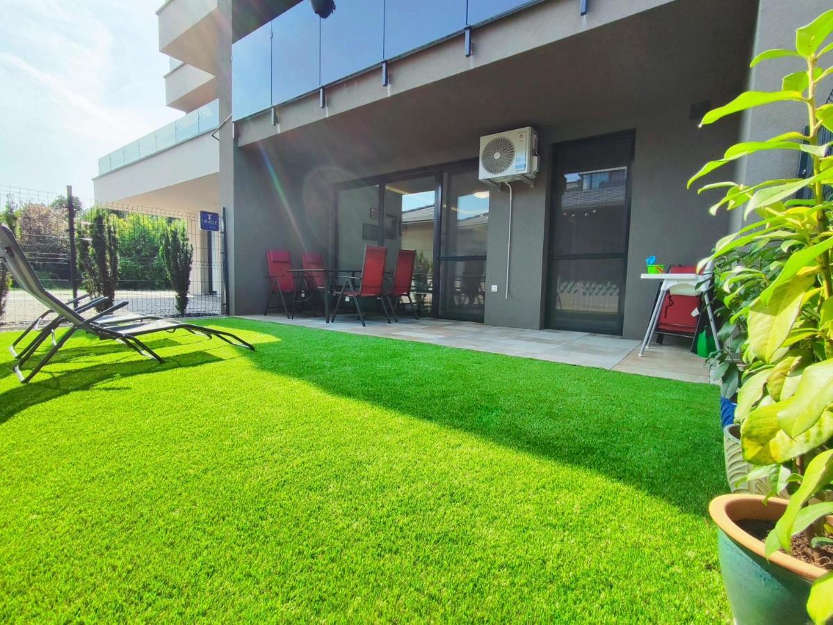 Petit Paul Apartman Keszthely Bagian luar foto